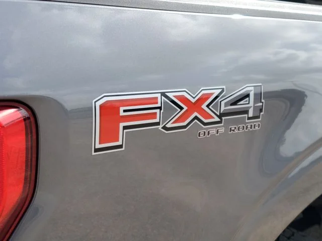 Used 2023 Gray Ford XLT image 5