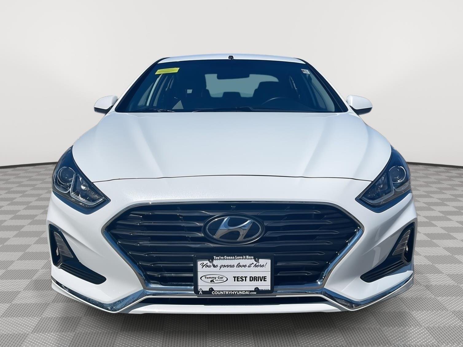 Used 2019 Hyundai Sonata SE with VIN 5NPE24AF2KH806647 for sale in Northampton, MA