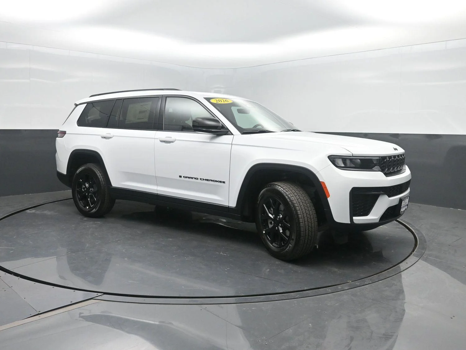 New 2026 Bright White Clear-Coat Exterior Paint Jeep Laredo Altitude image 4