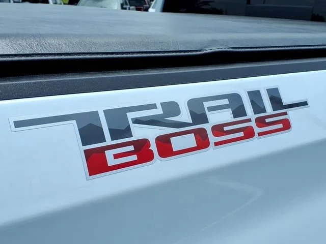 New 2026 Summit White Chevrolet LT Trail Boss image 21
