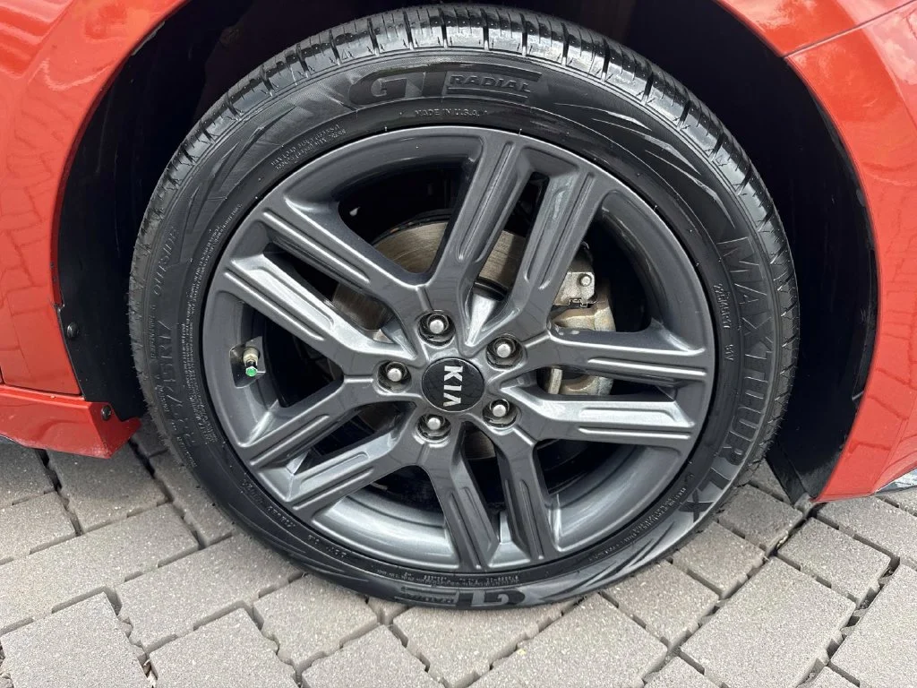 Used 2021 Red Kia GT-Line image 9
