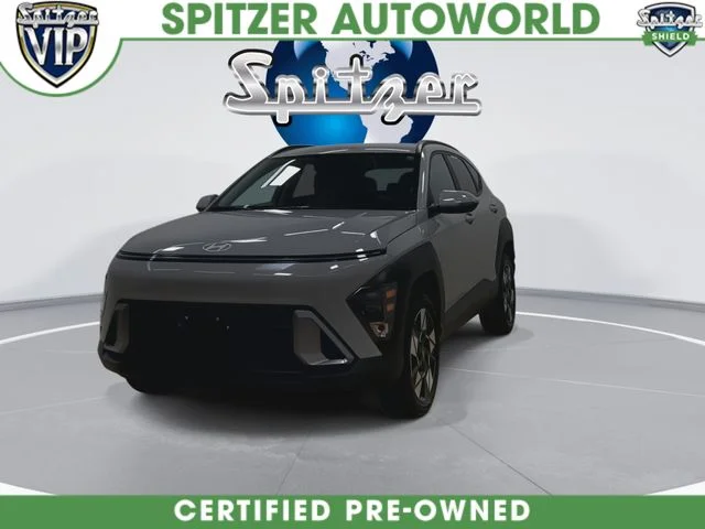 Used 2025 Gray Hyundai SEL image 4