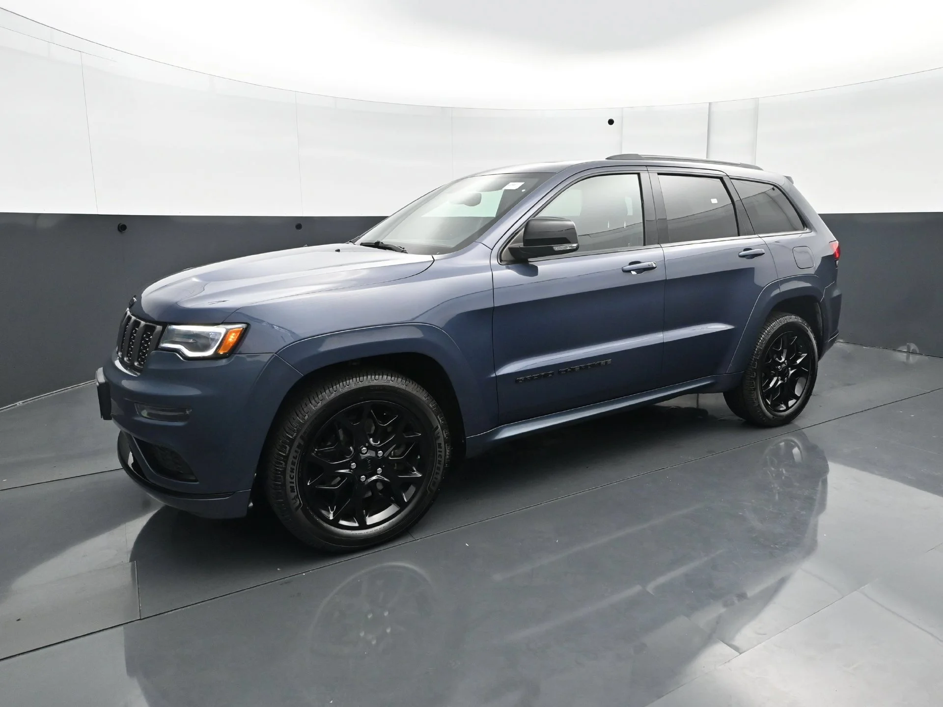 Used 2021 Jeep Grand Cherokee Limited X with VIN 1C4RJFBG3MC728112 for sale in Hopkins, Minnesota