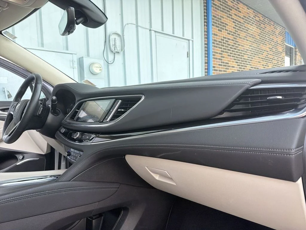 Used 2023 White Buick Avenir image 30