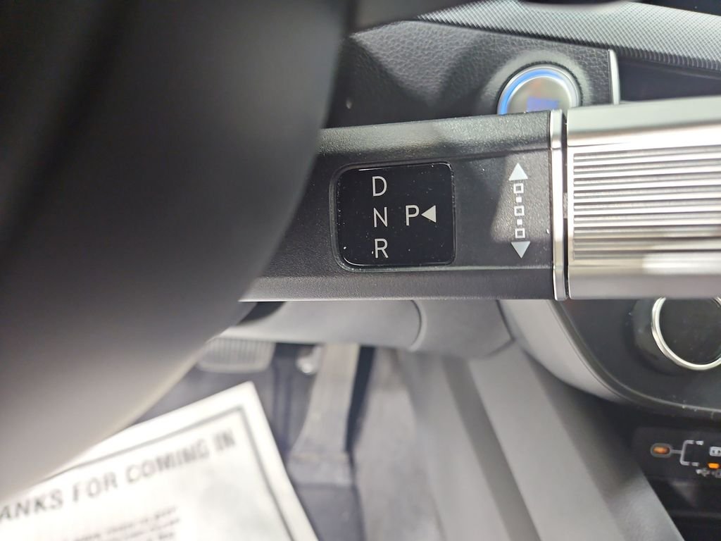 Certified Used 2025 Silver Hyundai SEL image 24