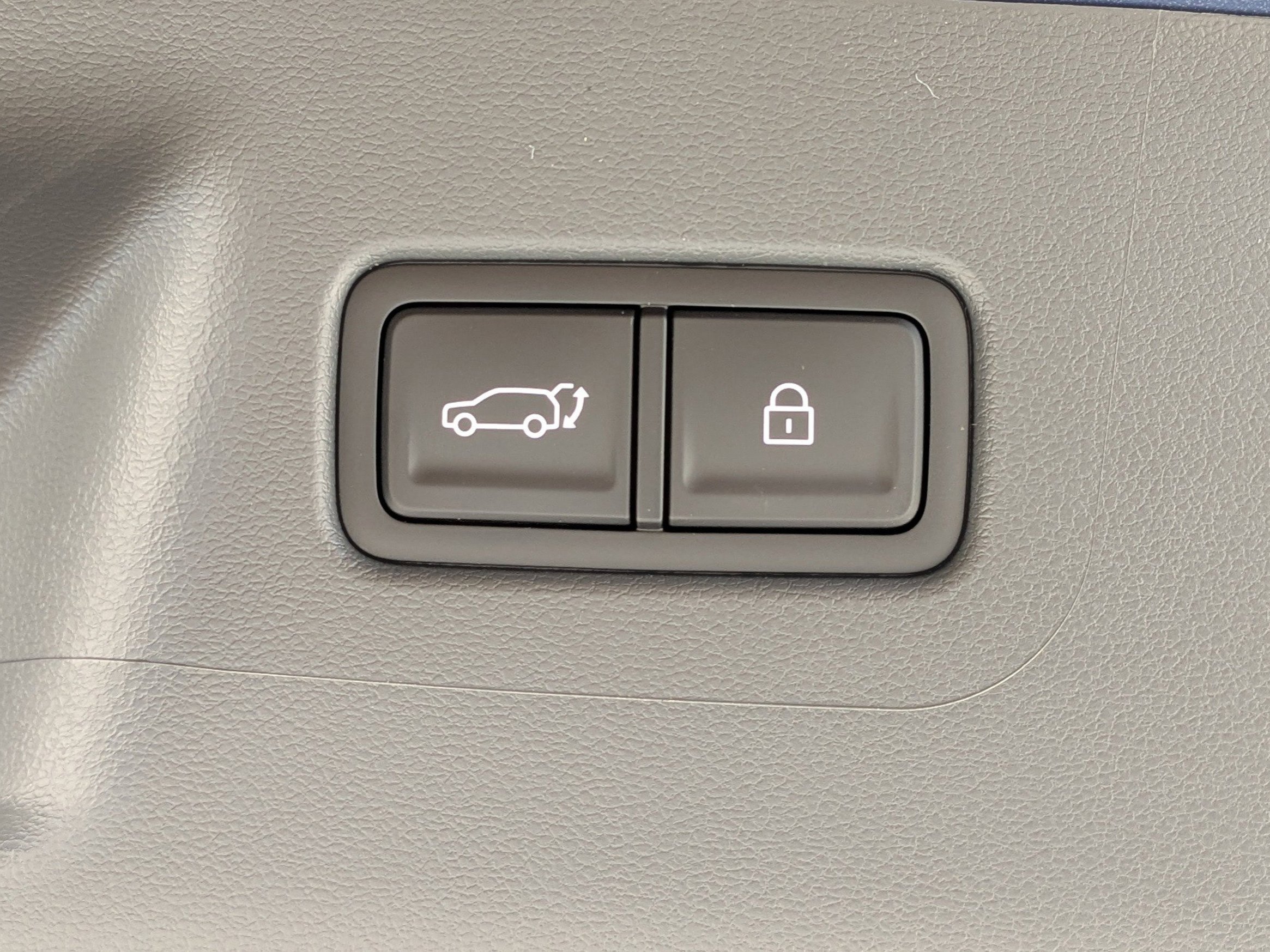 New 2026 Phantom Black Hyundai SEL FWD image 15