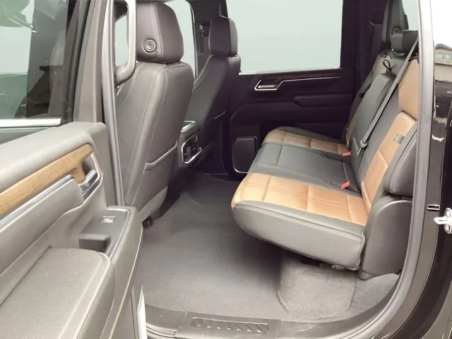 2024 Chevrolet Silverado 2500HD High Country - Photo 18