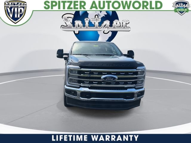 New 2026 Agate Black Metallic Ford F-250® Lariat® image 3