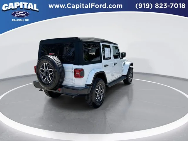 Used 2024 White Jeep Sahara image 8