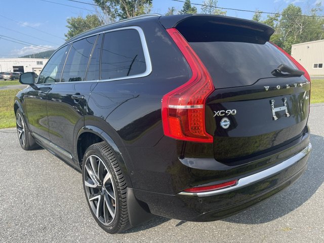 Used 2023 Black Volvo Plus image 3