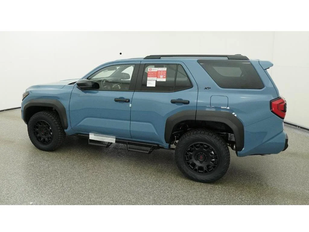 New 2026 Heritage Blue Toyota SR5 image 4