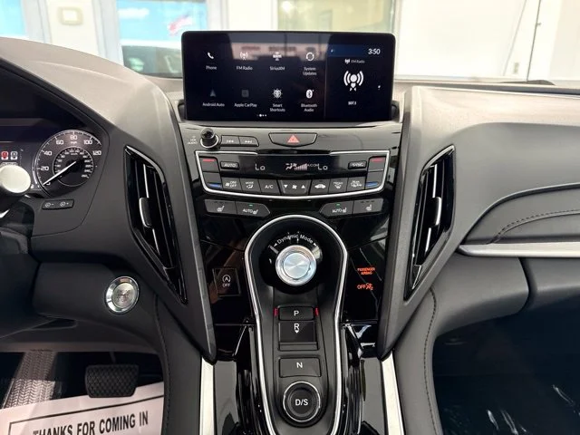 Used 2023  Acura Base image 23