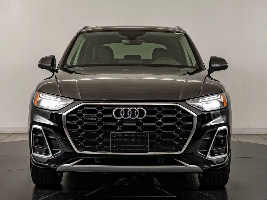 Used 2023 Mythos Black Metallic Audi 45 S line Premium image 2