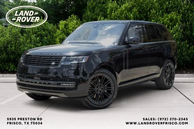 New 2026 Black Land Rover SE image 1