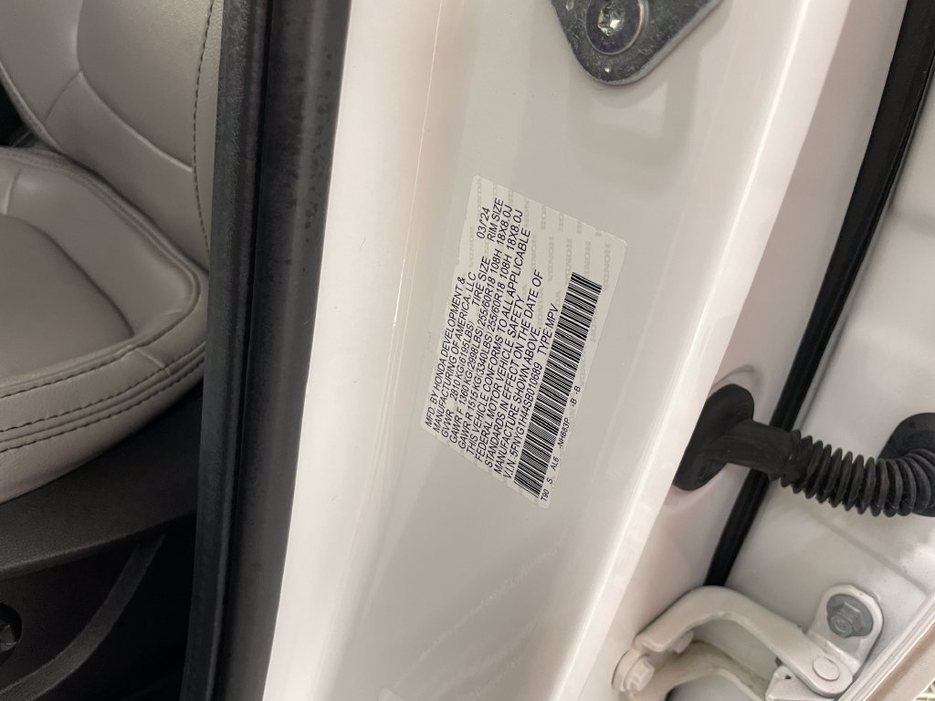 2025 Honda Pilot EX-L - Photo 34