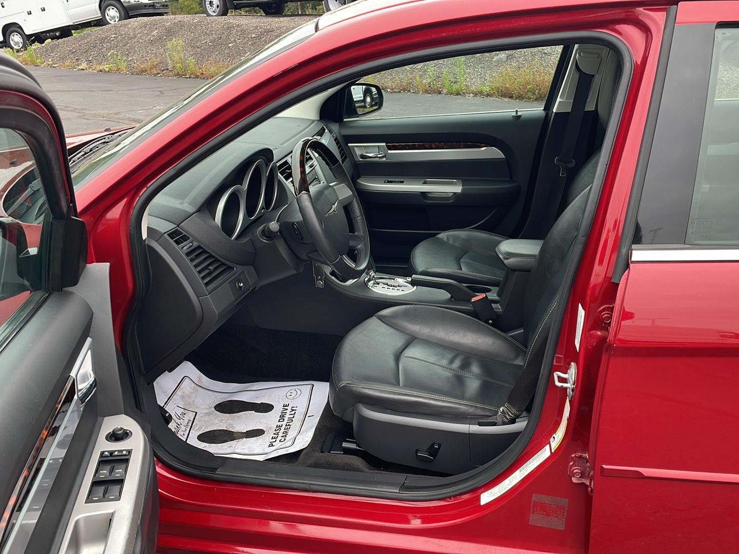 Used 2010 Inferno Red Crystal Pearl Chrysler Limited image 10