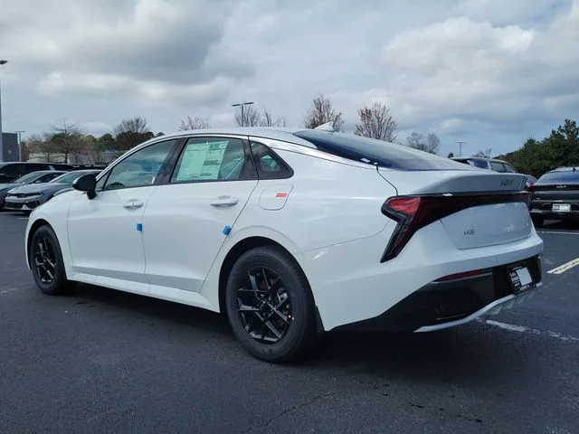 New 2026 Snow White Pearl Kia LXS FWD image 6