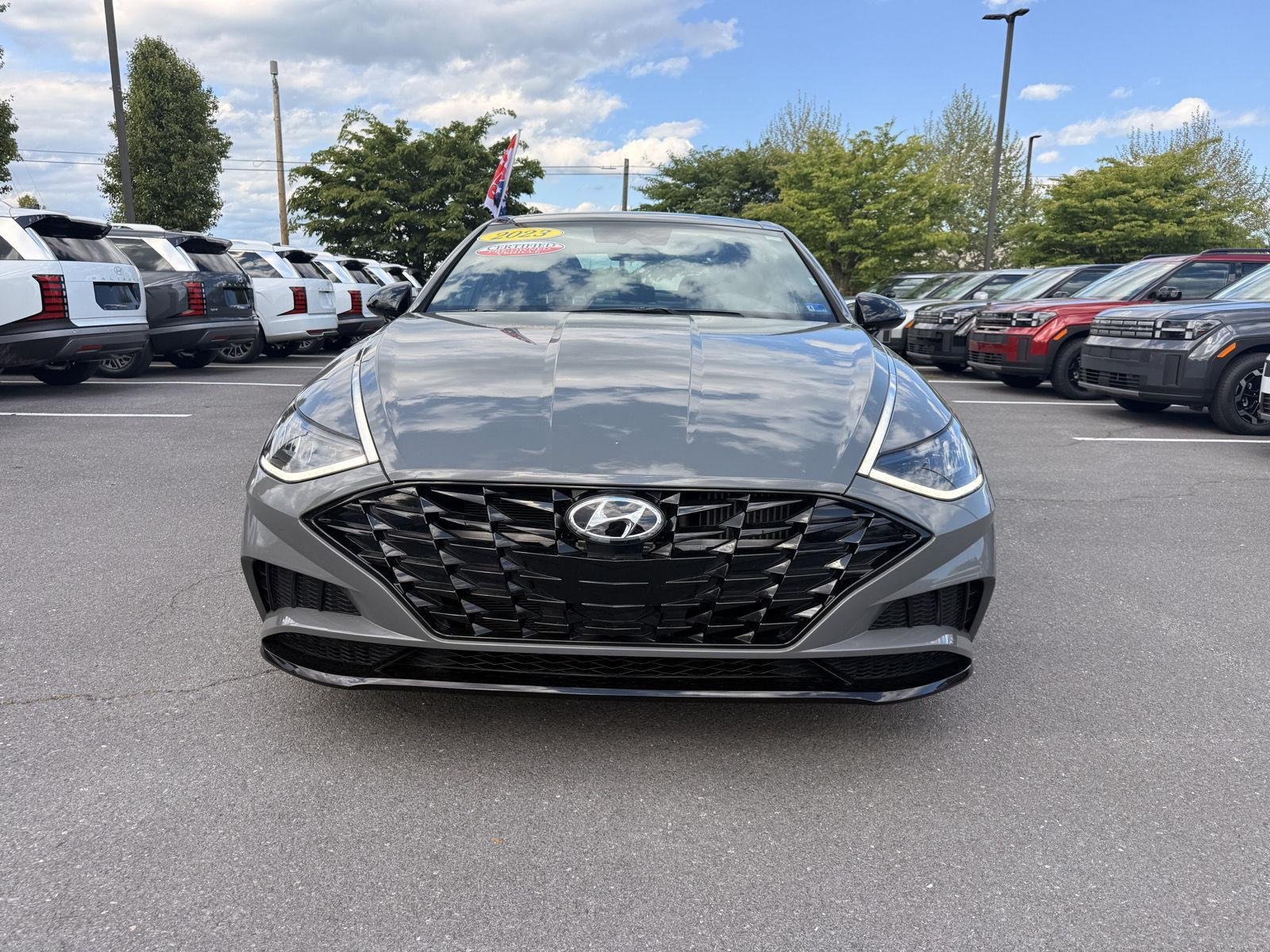 Used 2023 Hampton Gray Hyundai SEL Plus image 8