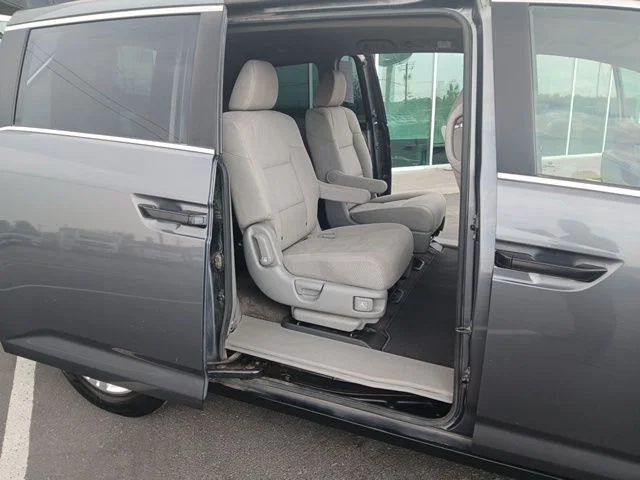 Used 2012  Honda LX image 22