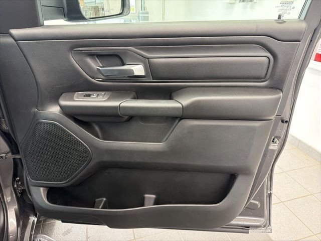 New 2026 Granite Crystal Metallic Clear-Coat Exterior Paint RAM Express image 11