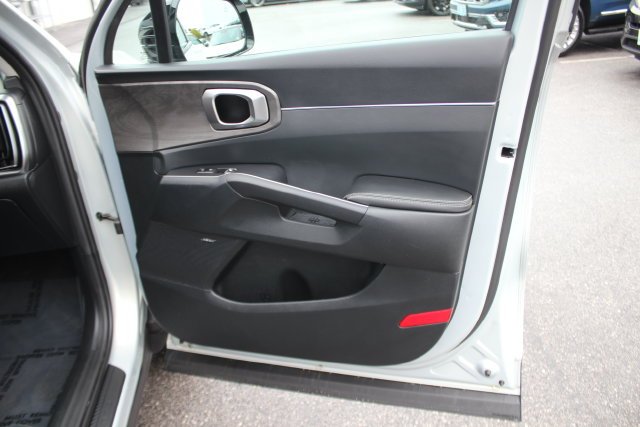 Used 2026 White Kia X-Line EX image 36