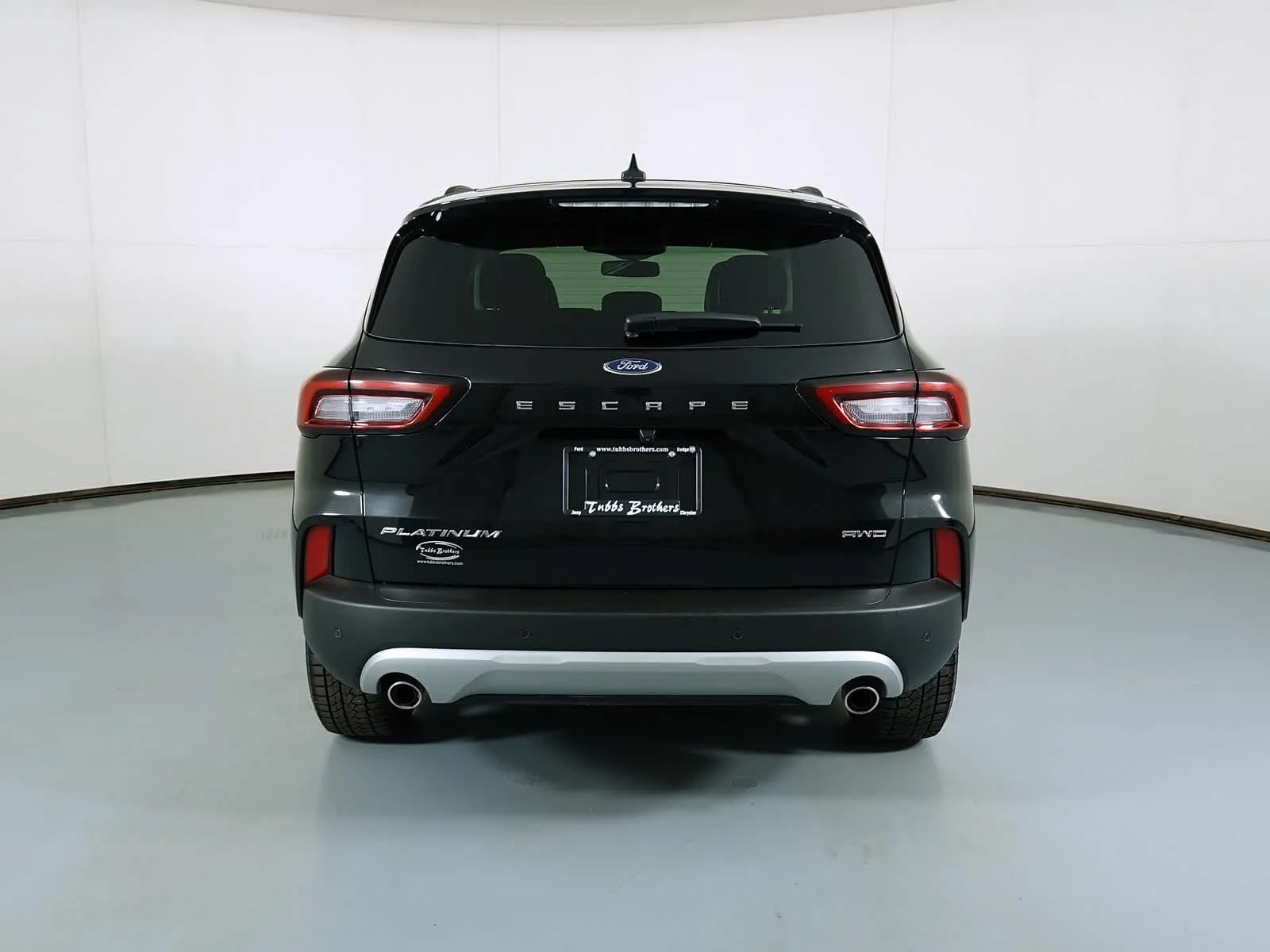 Used 2025 Agate Black Ford Platinum image 4