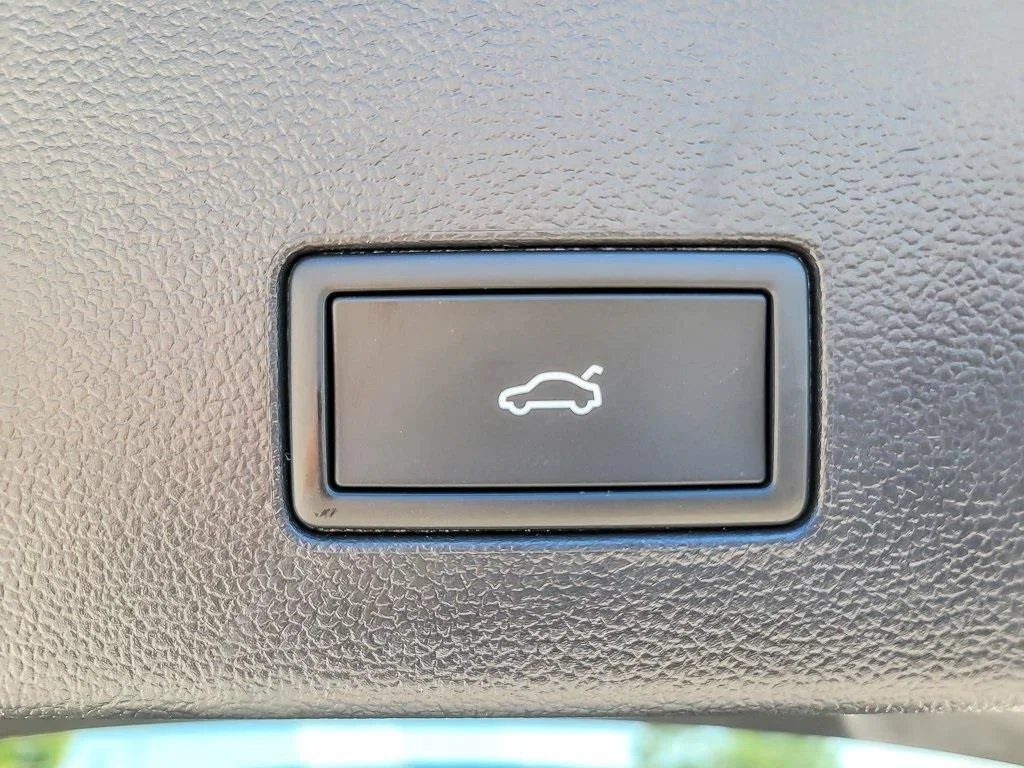 2026 Volkswagen Atlas Cross Sport SEL Premium R-LINE - Photo 21