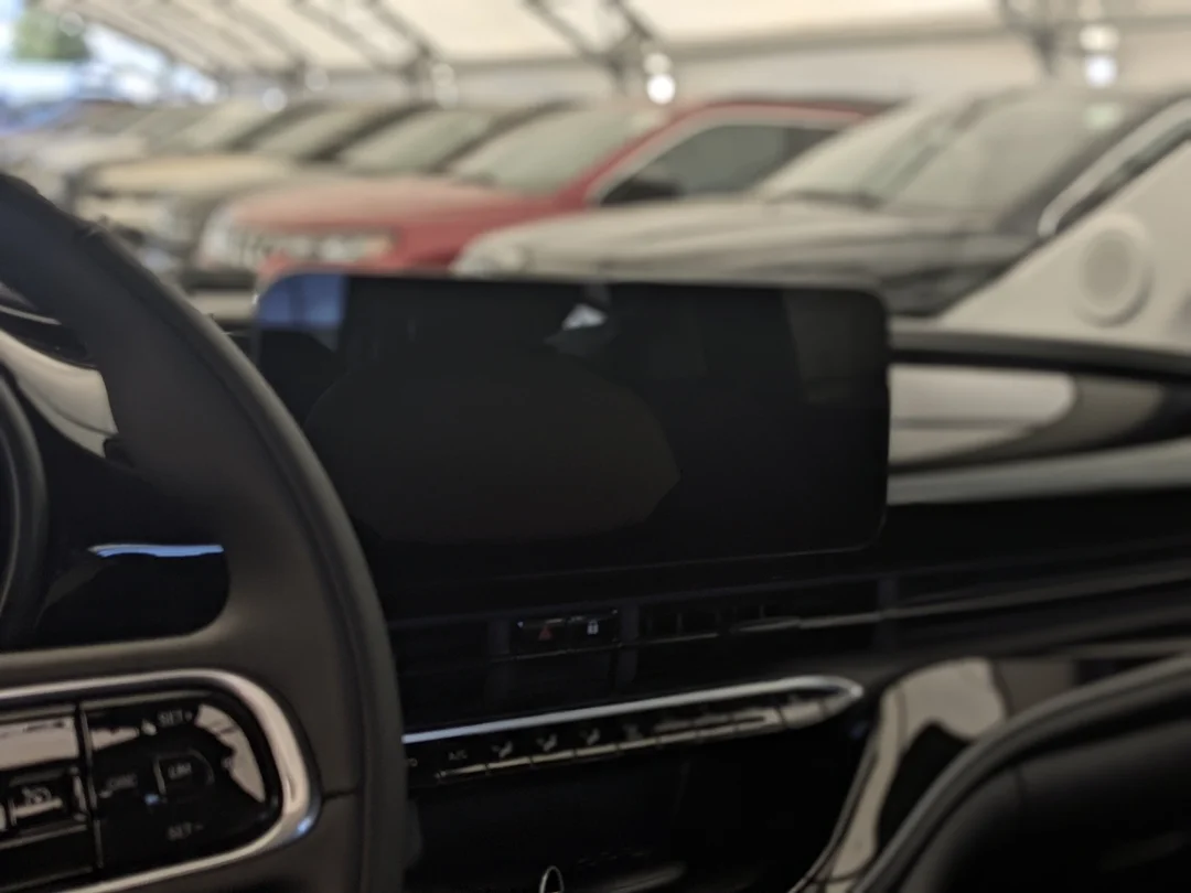 New 2026 Black FIAT Pop - - FWD - 42kWh Battery - Lane Keep Assist - Backup Camera - Keyless Entry & More! image 20