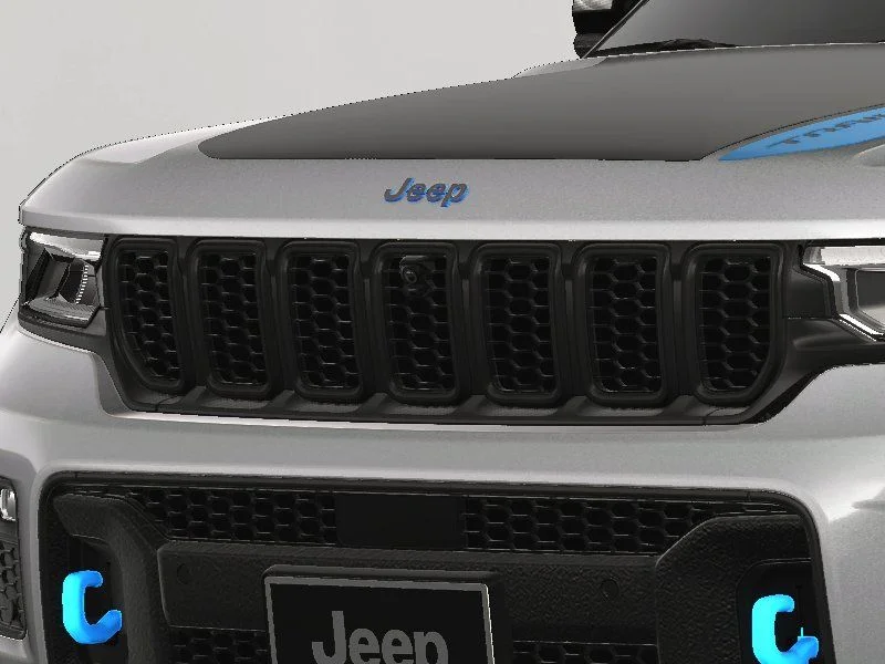New 2024 Silver Zynith Jeep Trailhawk 4xe image 15