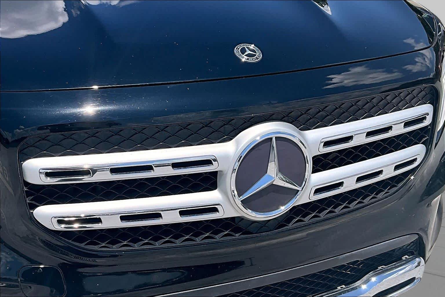 Used 2021 Night Black Mercedes-Benz GLB 250 image 29