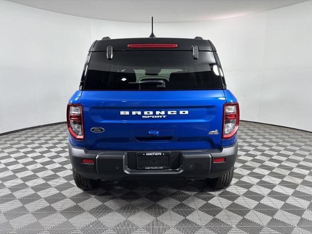 New 2025 Velocity Blue Metallic Ford Outer Banks® image 4