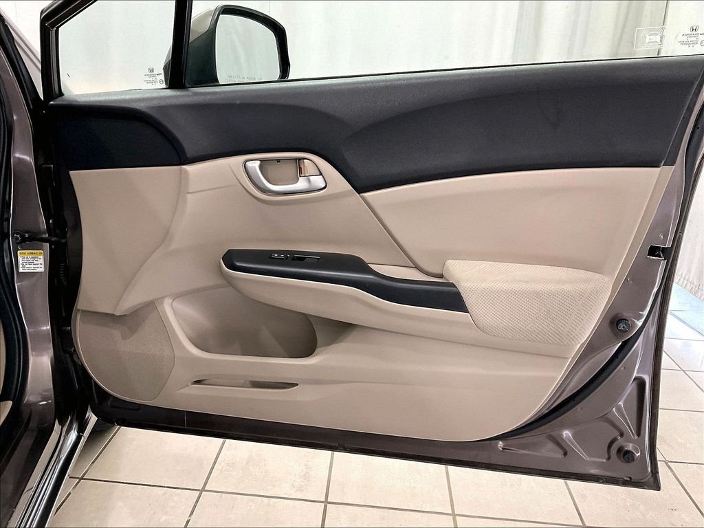 Used 2012 Black Honda LX image 12
