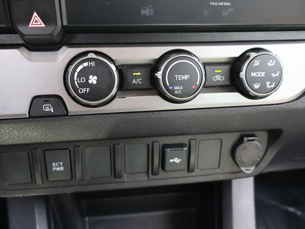 Used 2022 Red Toyota SR5 image 41