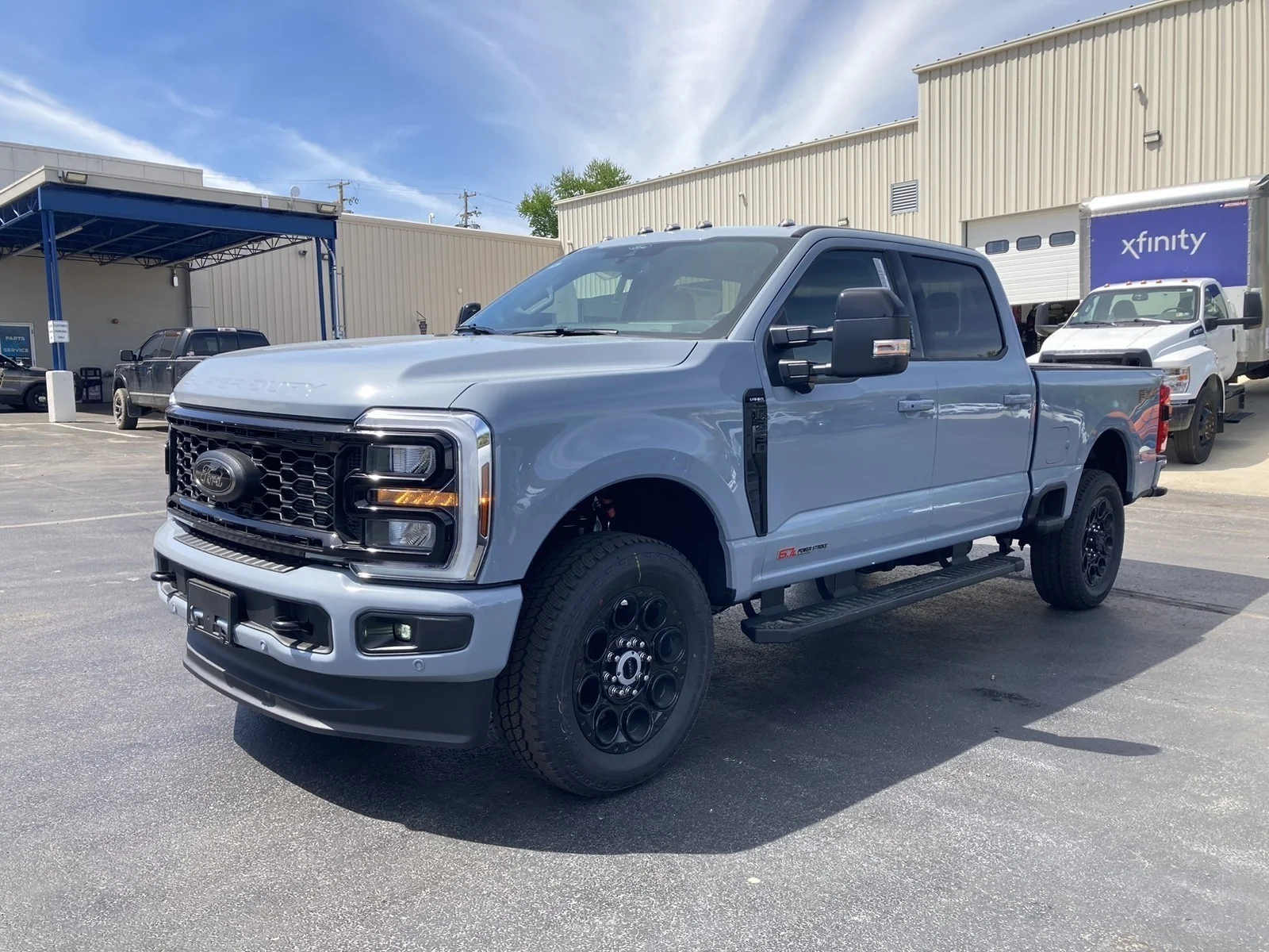 New 2026 Glacier Gray Metallic Tri-Coat Ford F-350® Lariat® image 10