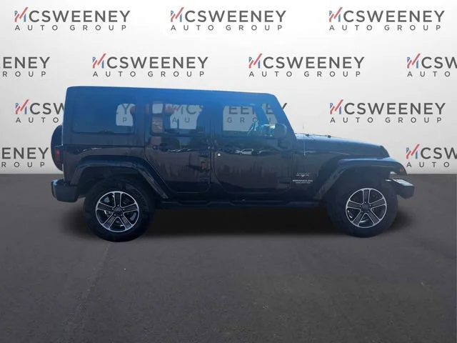 Used 2017 Black Jeep Sahara image 6