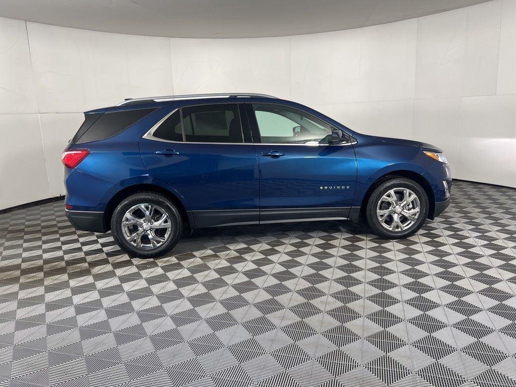Used 2020 Pacific Blue Metallic Chevrolet LT image 7