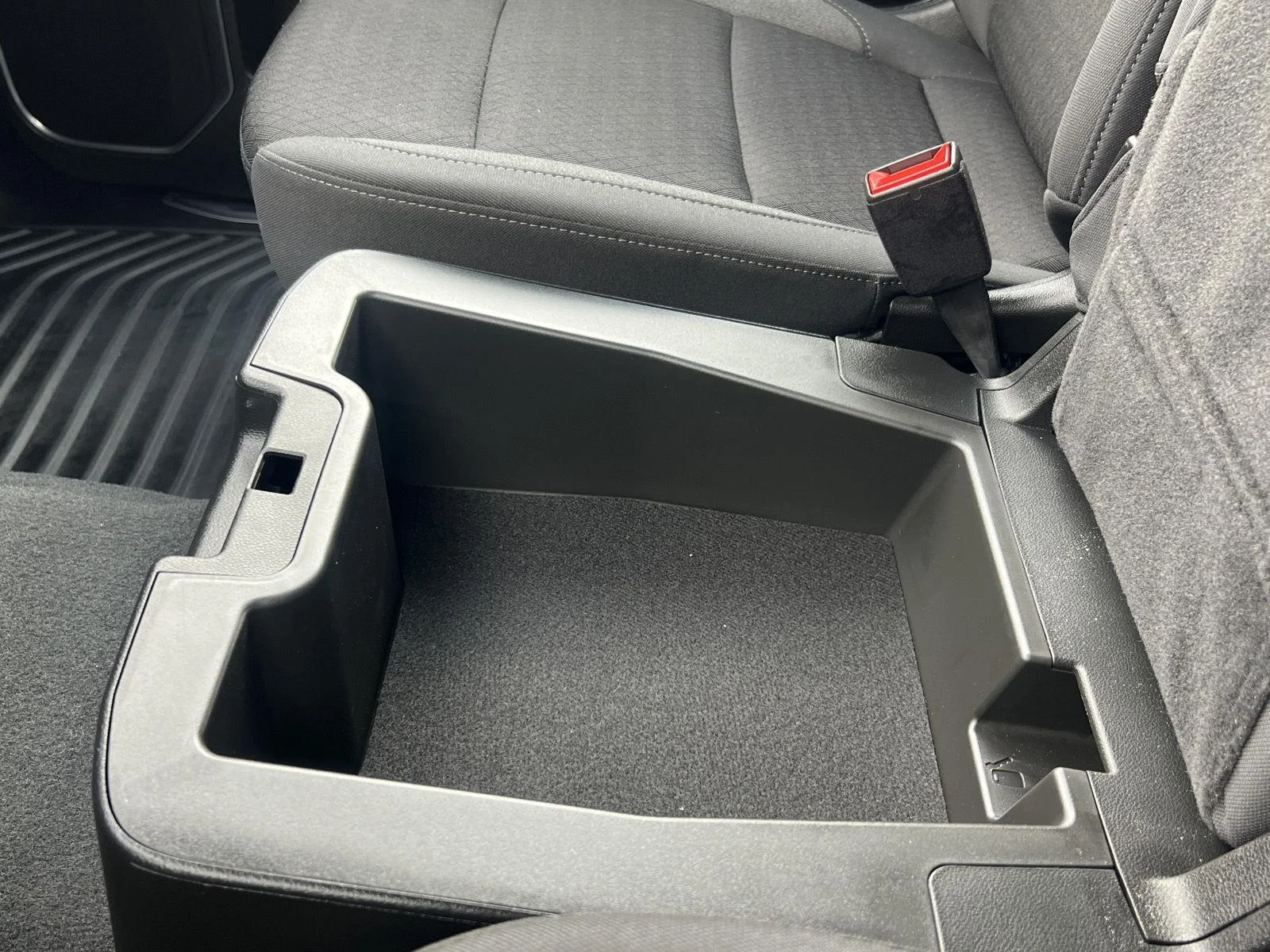 2025 GMC Sierra 1500 Elevation - Photo 30