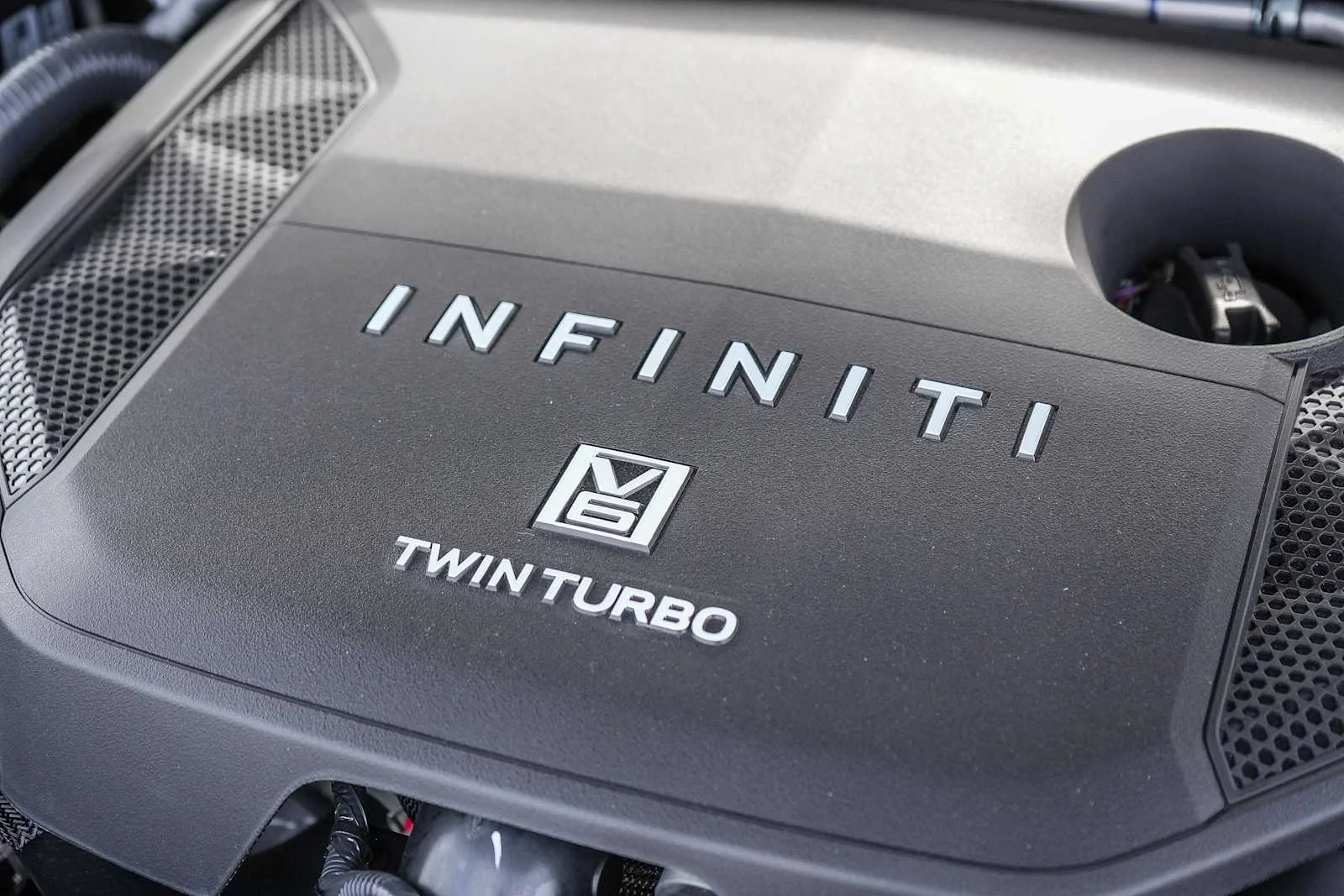 2026 INFINITI QX80 Pure - Photo 14