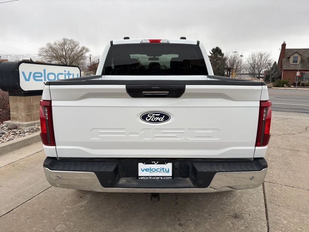 Used 2024 White Ford XLT image 5