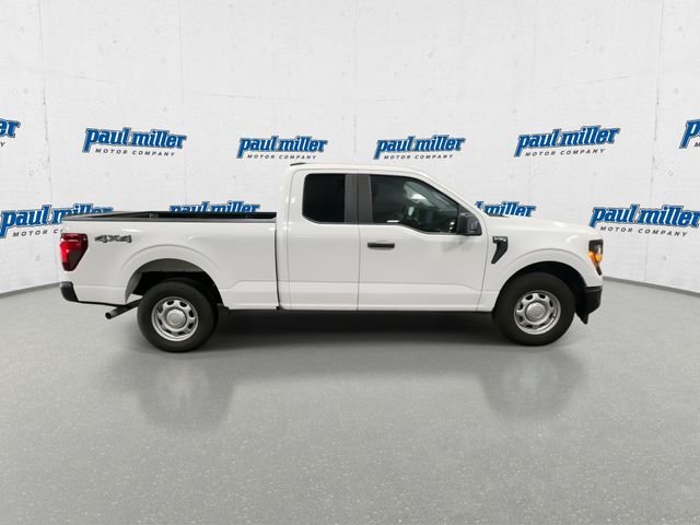 Used 2025 White Ford XL image 13