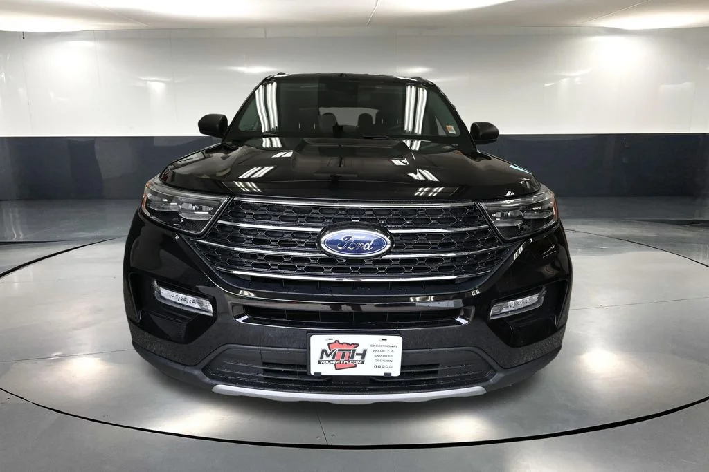 Used 2022 Black Ford XLT image 12