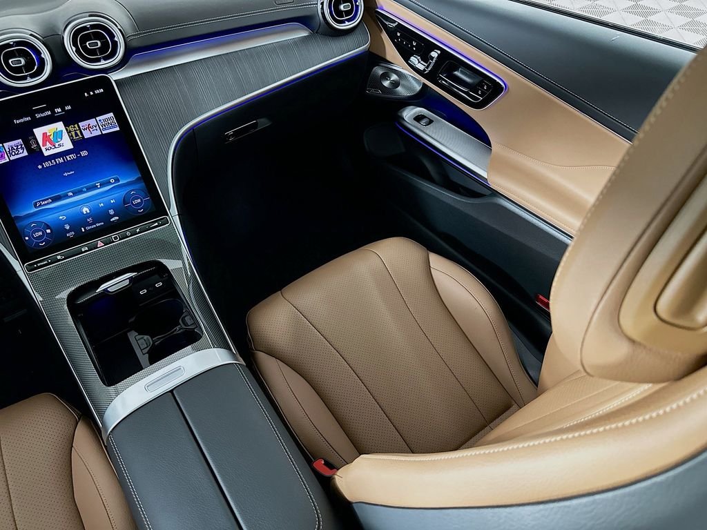 New 2026 Polar White Mercedes-Benz CLE 300 image 25