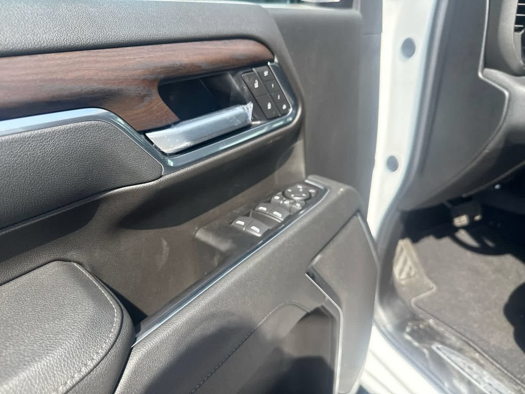 New 2026 Summit White GMC SLT image 15