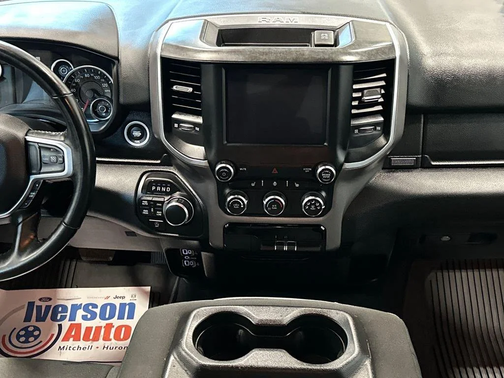 Used 2023 Diamond Black Crystal Pearlcoat Ram Big Horn image 28