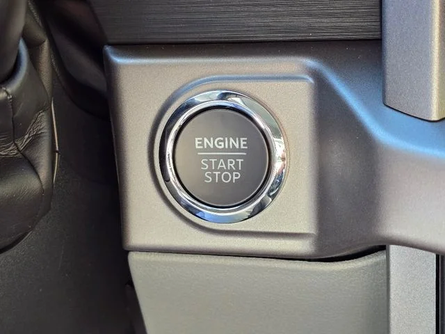 2025 Ford F-150 XLT - Photo 16