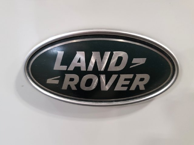 Used 2019 Fuji White Land Rover HSE image 32