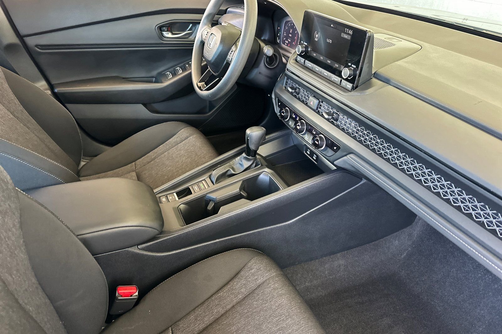 Used 2024 Gray Honda EX image 16
