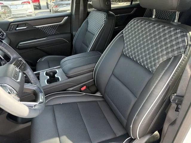New 2026 Summit White GMC Denali image 22