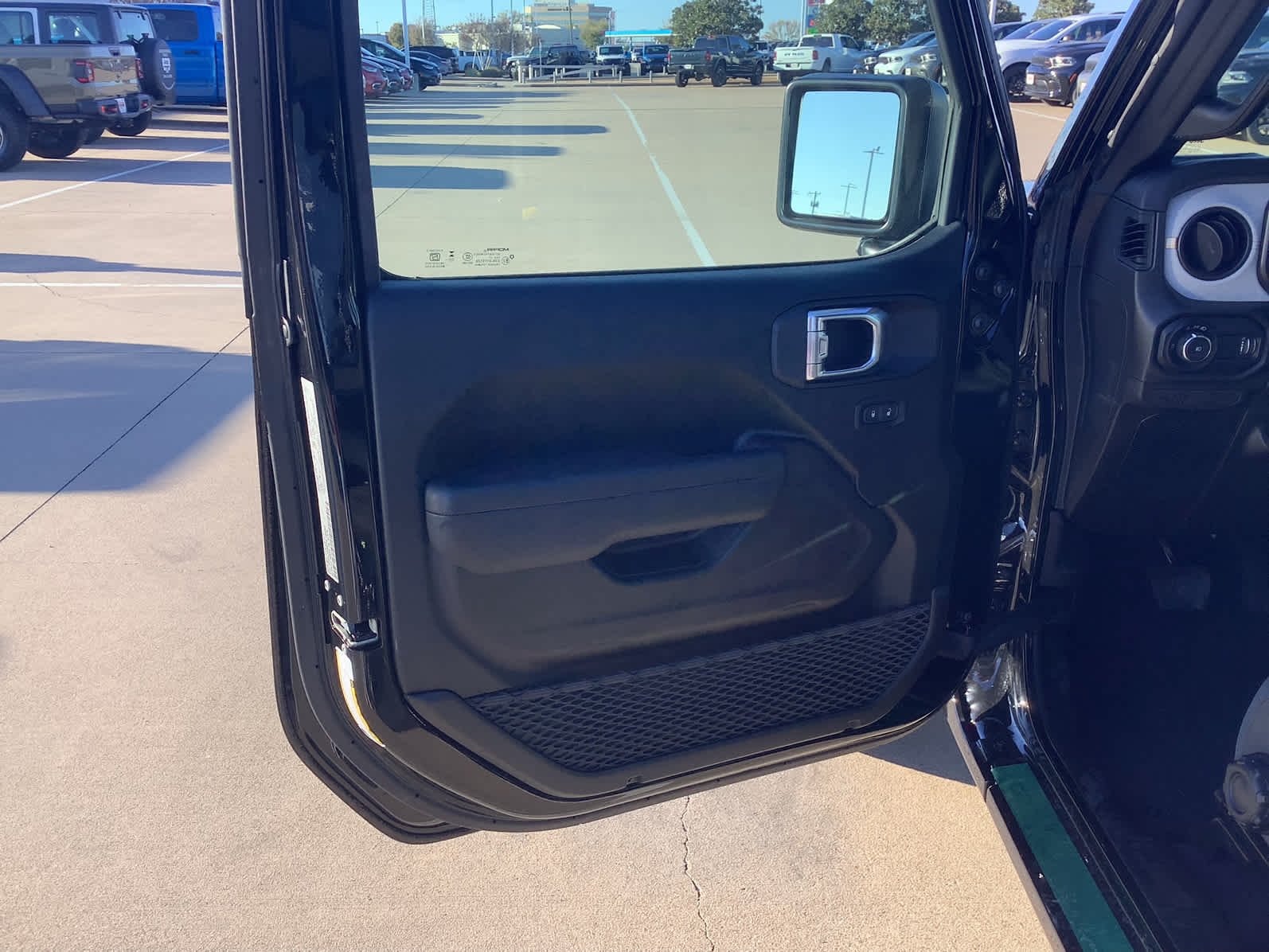 New 2026 Black Clear-Coat Exterior Paint Jeep Sport image 14