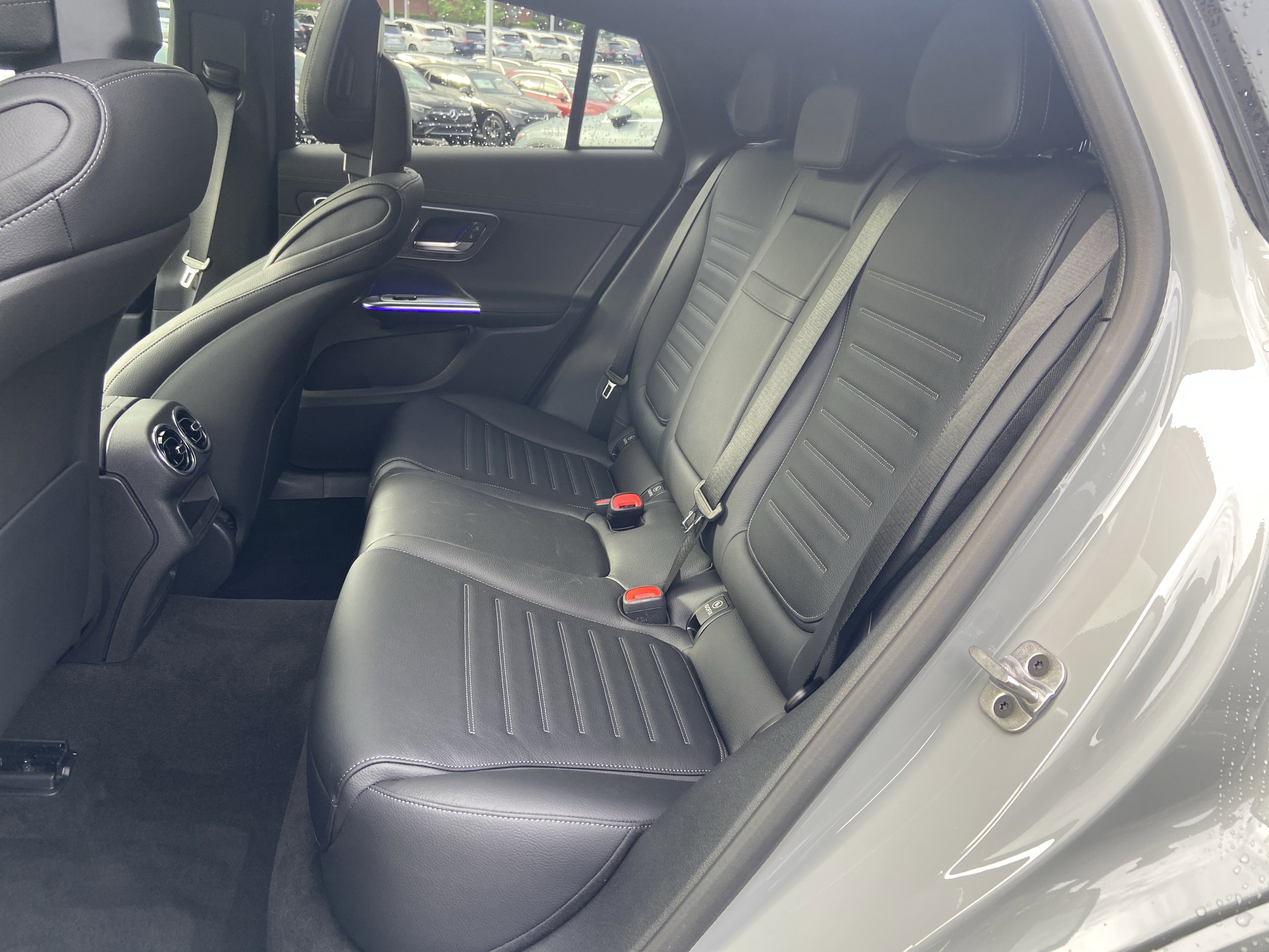 New 2026 MANUFAKTUR Alpine Grey Mercedes-Benz GLC 300 4MATIC® Coupe image 37
